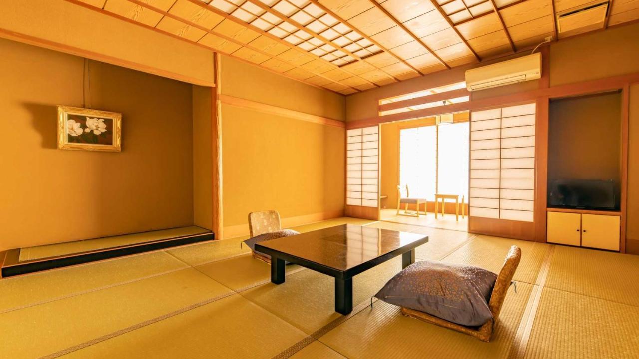 Fujiya Hotell Kaga  Exteriör bild