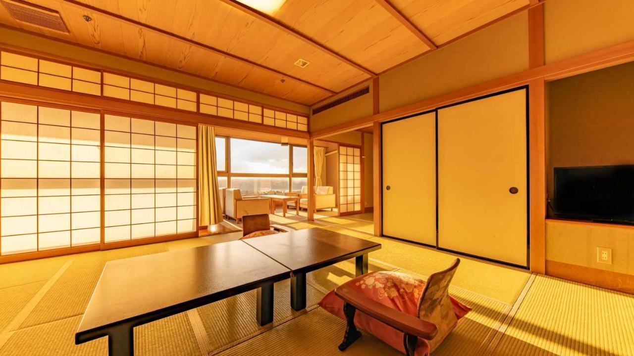 Fujiya Hotell Kaga  Exteriör bild