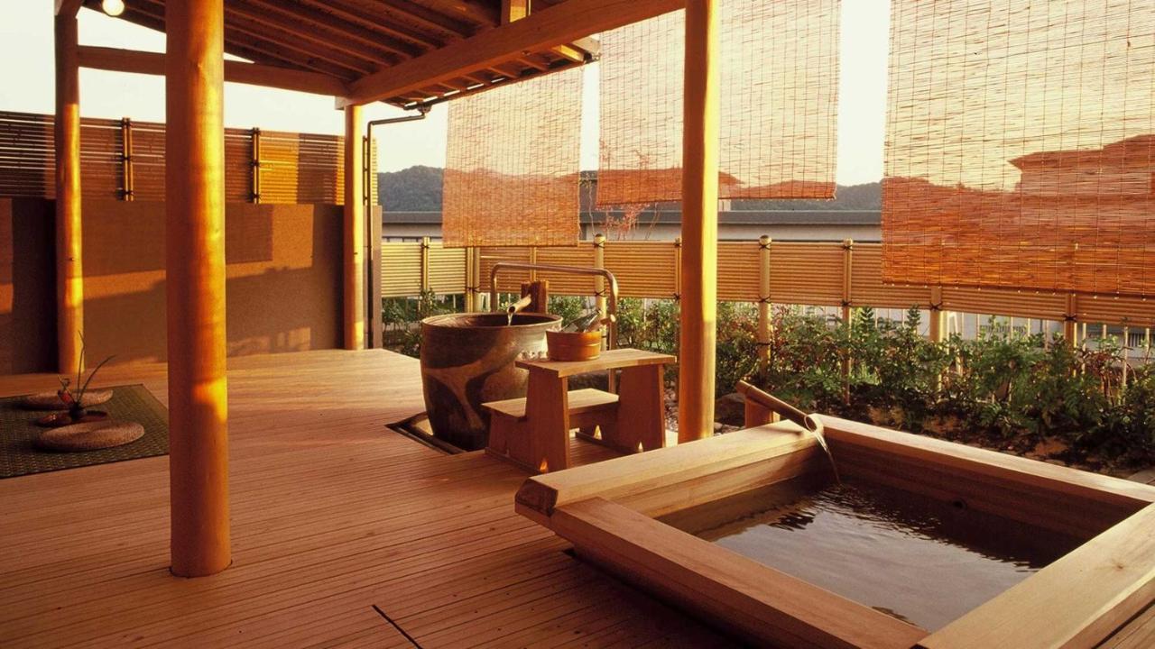 Fujiya Hotell Kaga  Exteriör bild